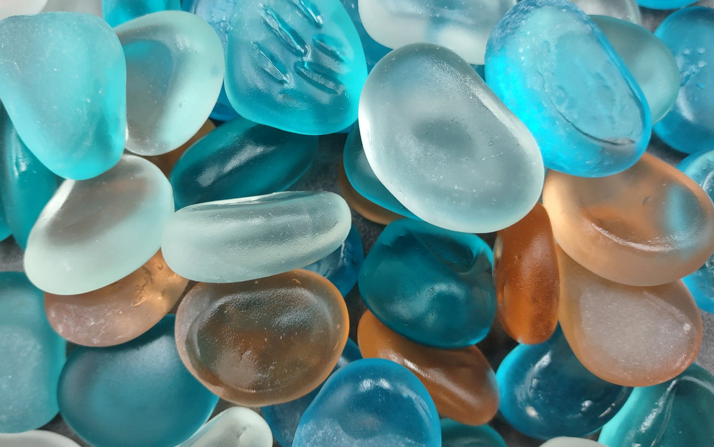 Sea Glass Blue Peach White Assorted Frosted Tumbled Rounded Pebbles (approx. 1 kilogram 1+ inches) Man Made Beach Glass for crafts & more!