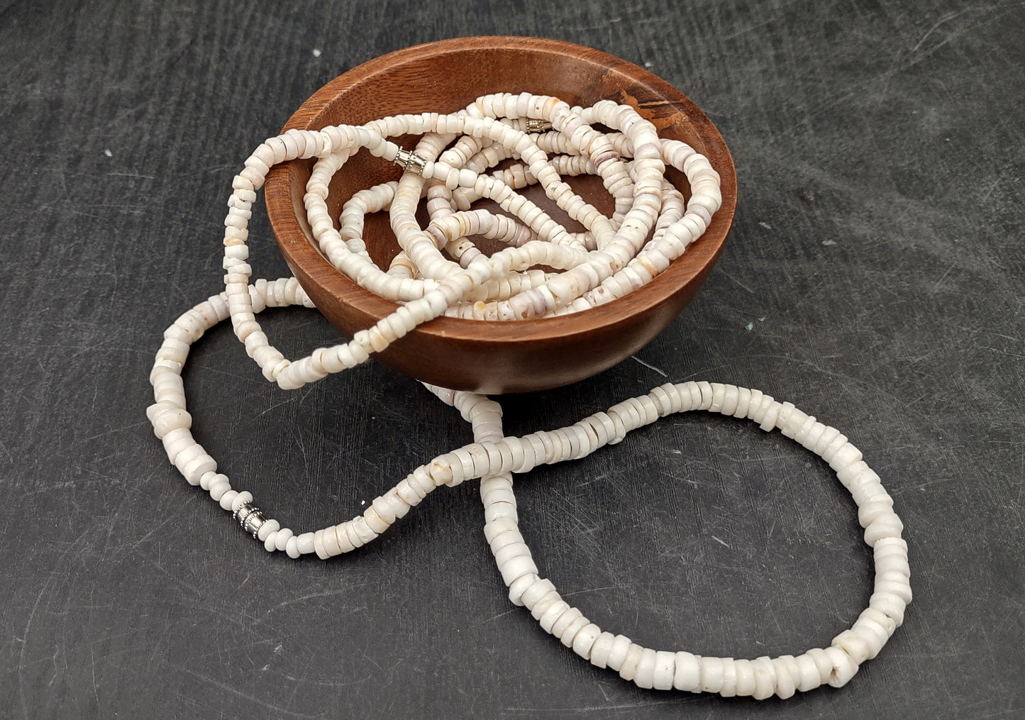 White Puka Seashell Necklace (1 necklace approx. 18 inches x 4+ mm) Beautiful shell necklace neat for beach outfits or a classic gift!