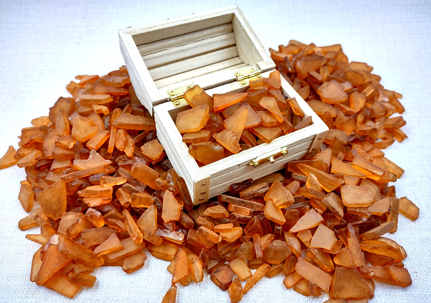 Beach Sea Glass Rough Light Brown Medium Tumbled (approx. 1 kilogram 0.5-1+ inches) Man made tumbled sea glass fragments!