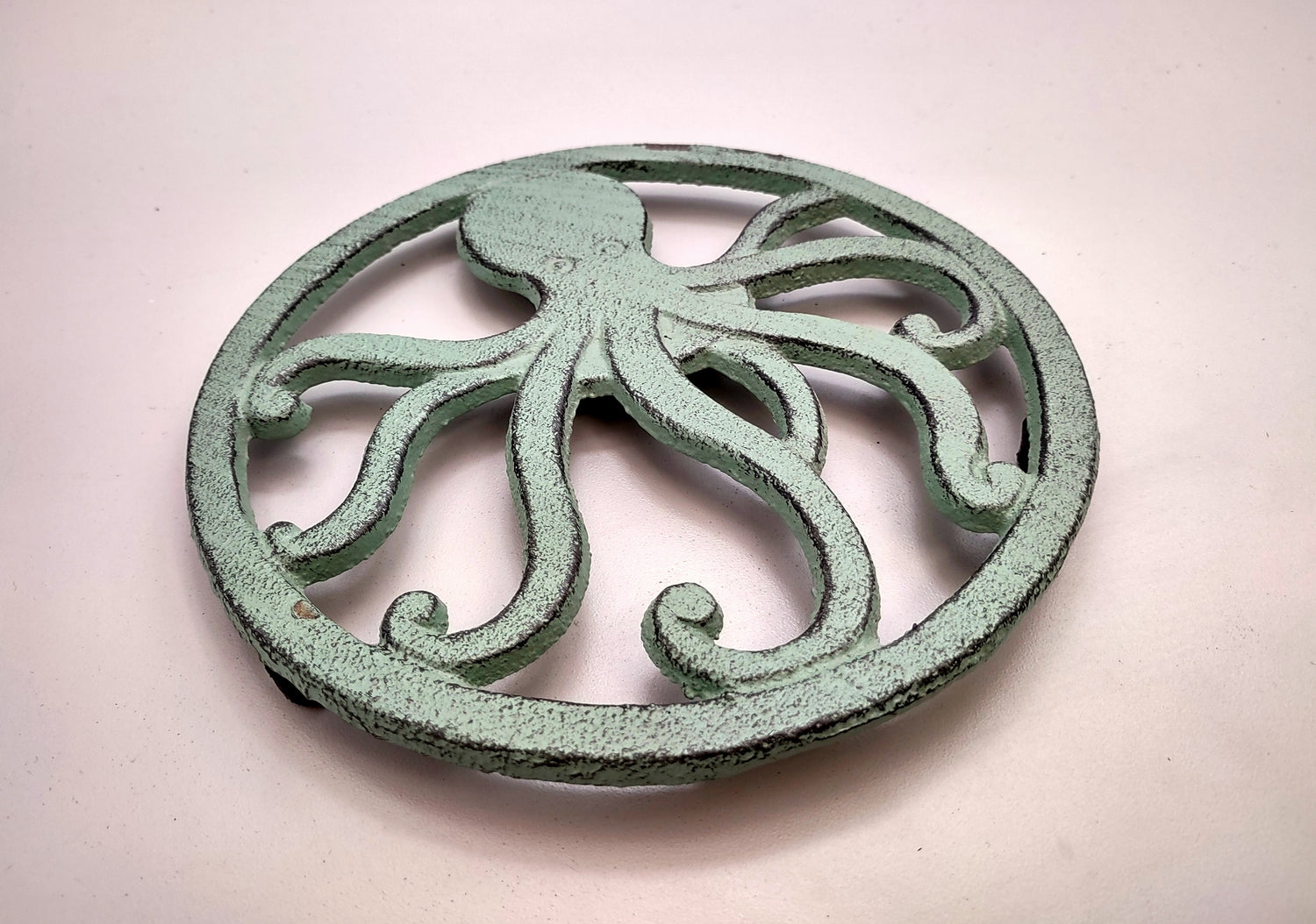 Featured Coastal Home Decor & Accessories