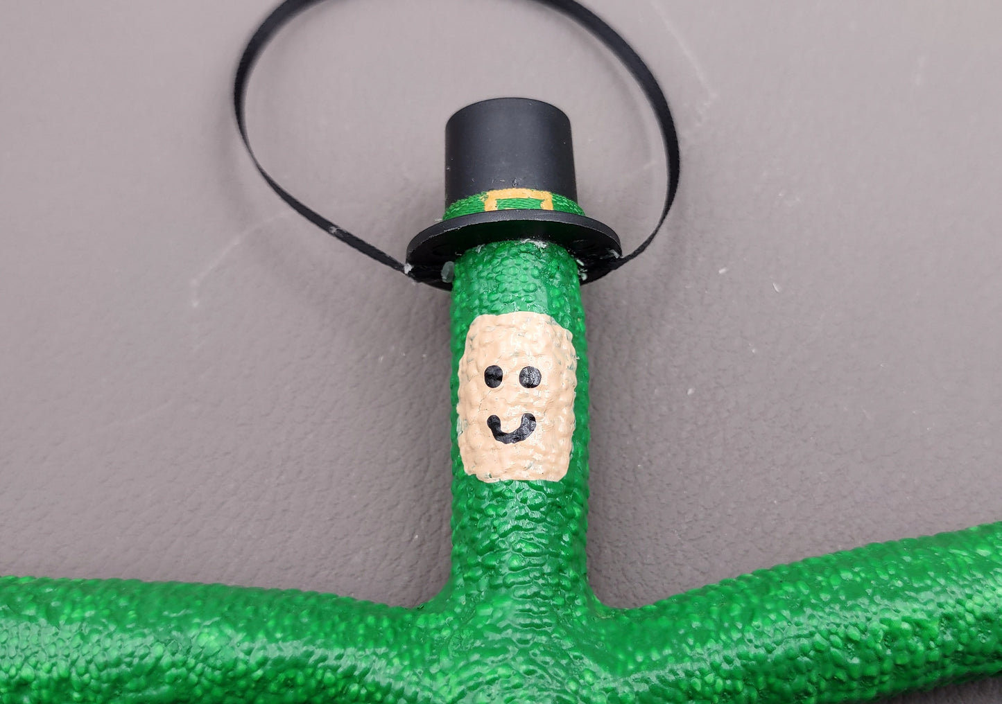 Starfish Leprechaun Ornament Green Linckia Starfish (1 seastar approx. 4-5+ inches) Irish Saint Patrick's Day or Xmas starfish decoration!